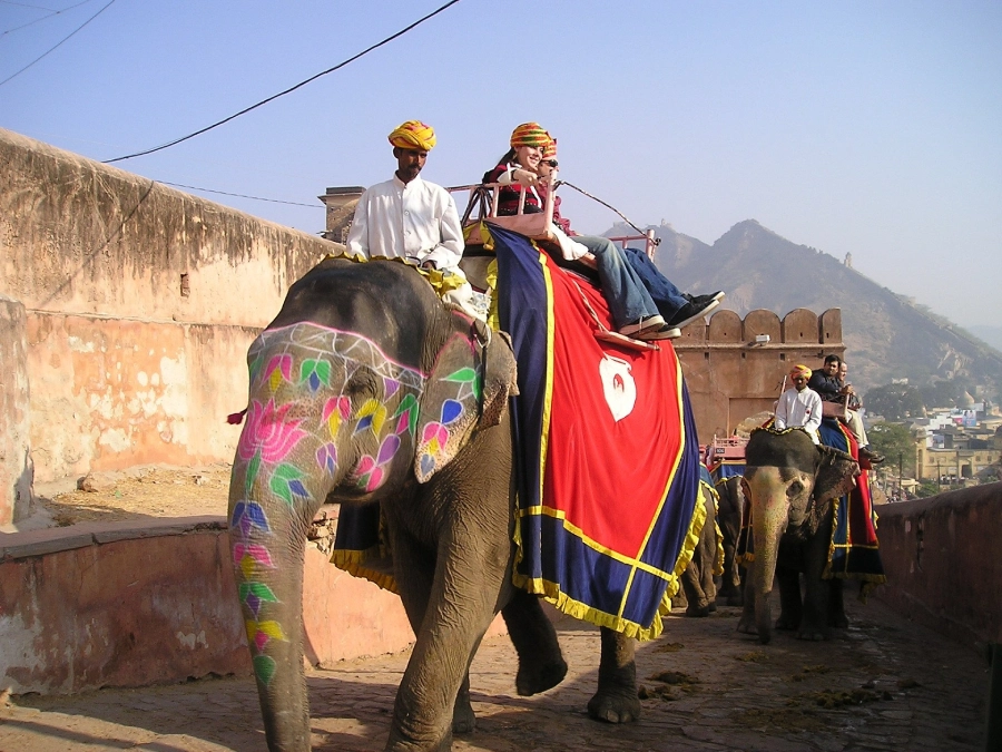 Agra Jaipur Same Day Tour By Car