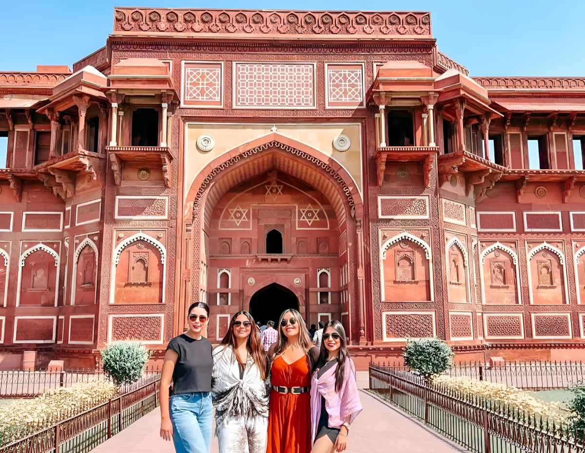 Taj Mahal tour by train