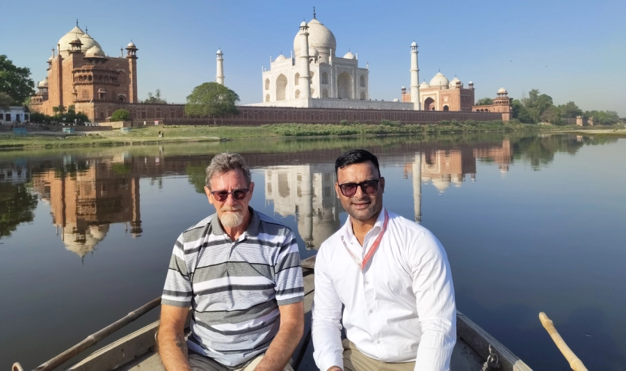 Taj Mahal tour by train