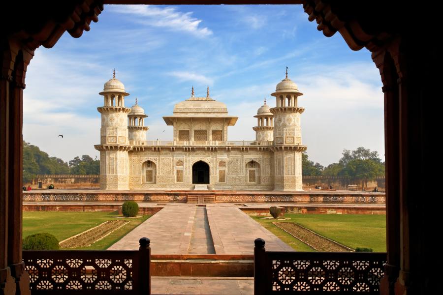 3 Days Agra Explore all with Adventure & Heritage